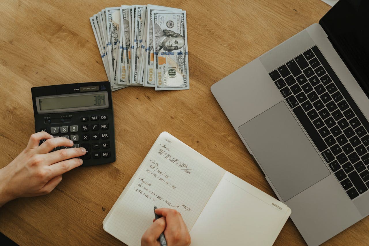 Finance & Banking